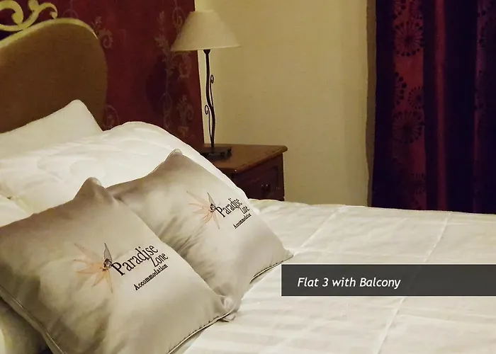 Seafront I Pretty Bay *