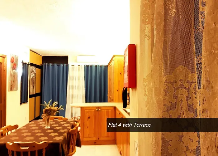 Seafront I Pretty Bay