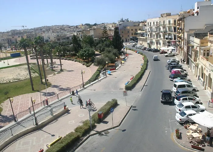 Seafront I Pretty Bay * Birżebbuġa